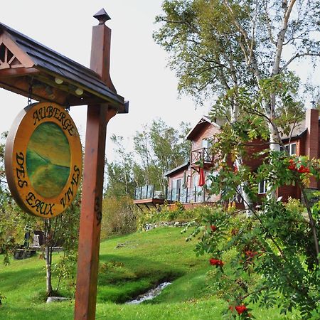 Auberge Des Eaux Vives La Malbaie Eksteriør billede